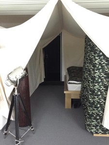 Nasze kwatery od środka - wygodne łóżko to podstawa :) Nasze kwatery od środka - wygodne łóżko to podstawa :)